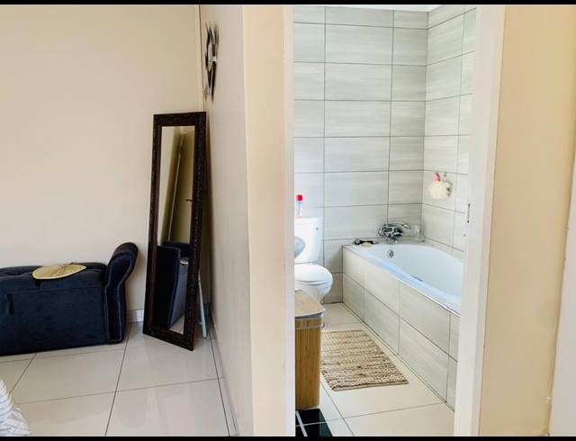 3 BEDROOM HOUSE FOR SALE IN DALPARK EXT 1